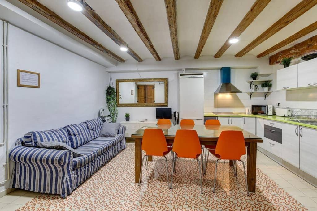 7 Pax Montserrat Ramblas Barcelona Барселона Екстер'єр фото