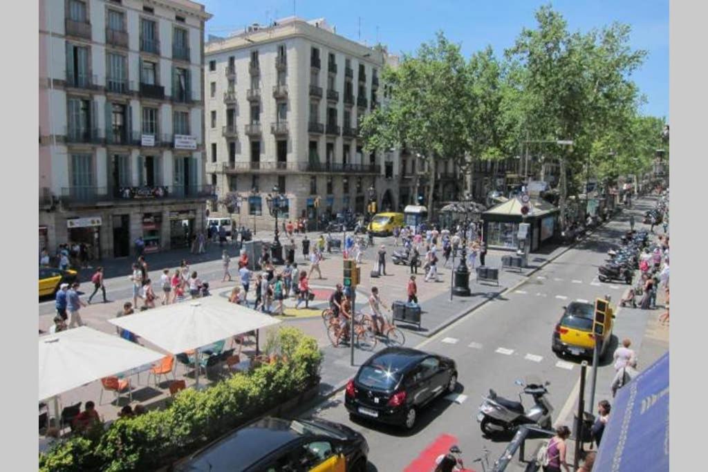 7 Pax Montserrat Ramblas Barcelona Барселона Екстер'єр фото